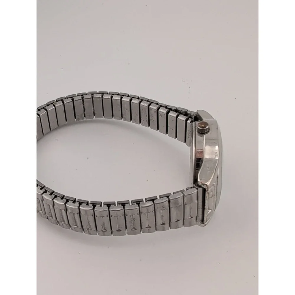 Accutime Women's Watch 28mm Case Silver Stretch Band- New Battery